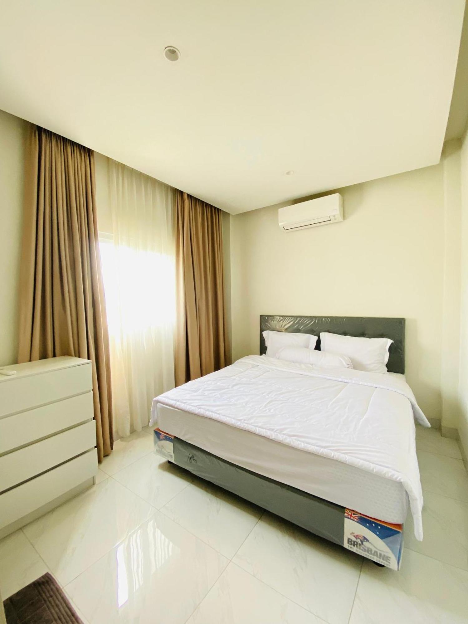 Villa Imperial Diamond Cibadak  ภายนอก รูปภาพ